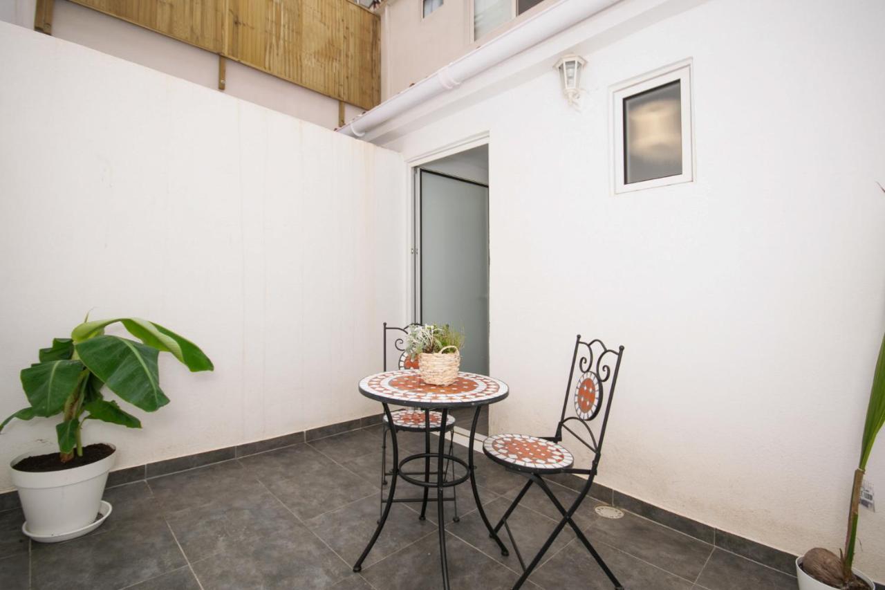 Apartahotel Casa Batito L'Hospitalet de Llobregat Eksteriør bilde