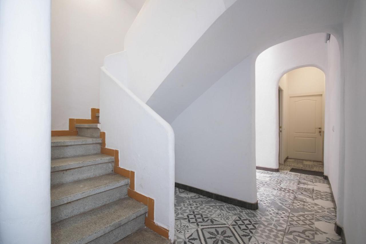 Apartahotel Casa Batito L'Hospitalet de Llobregat Eksteriør bilde